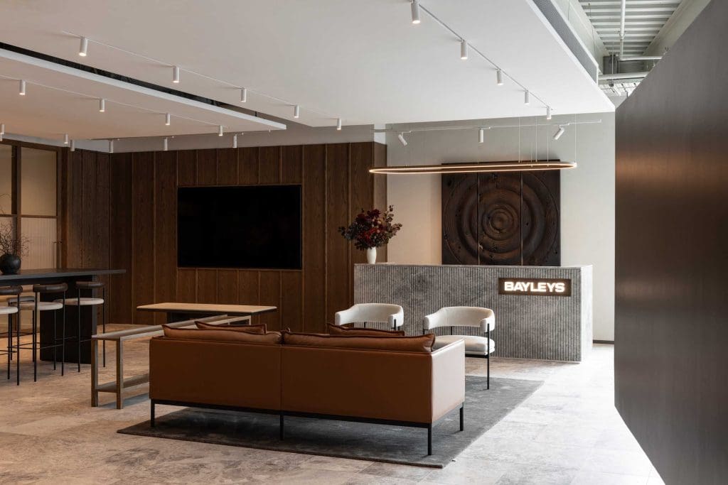Heading Multi-Zone AV Fit-Out Success for Bayleys